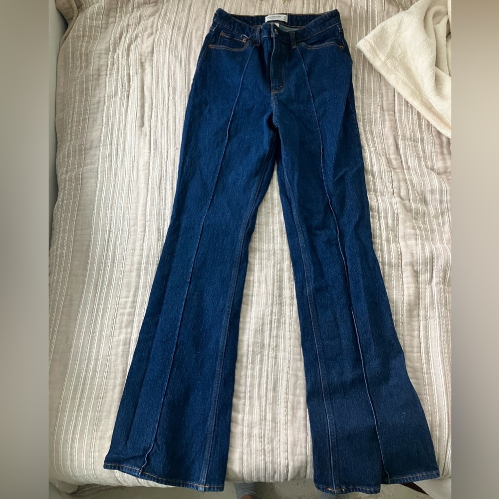 Abercrombie The Vintage Flare high waisted jeans